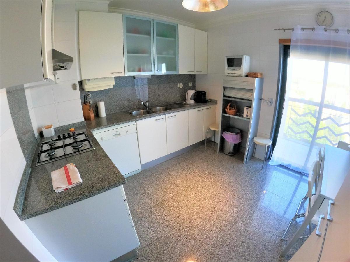 Lisbon 2 Bedroom Apartment With Balcony In ألجيس المظهر الخارجي الصورة