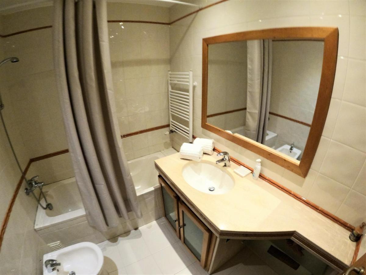 Lisbon 2 Bedroom Apartment With Balcony In ألجيس المظهر الخارجي الصورة