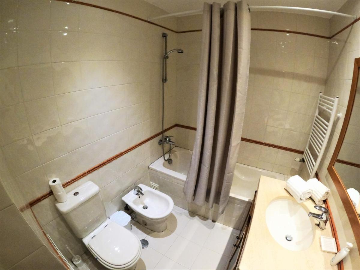 Lisbon 2 Bedroom Apartment With Balcony In ألجيس المظهر الخارجي الصورة