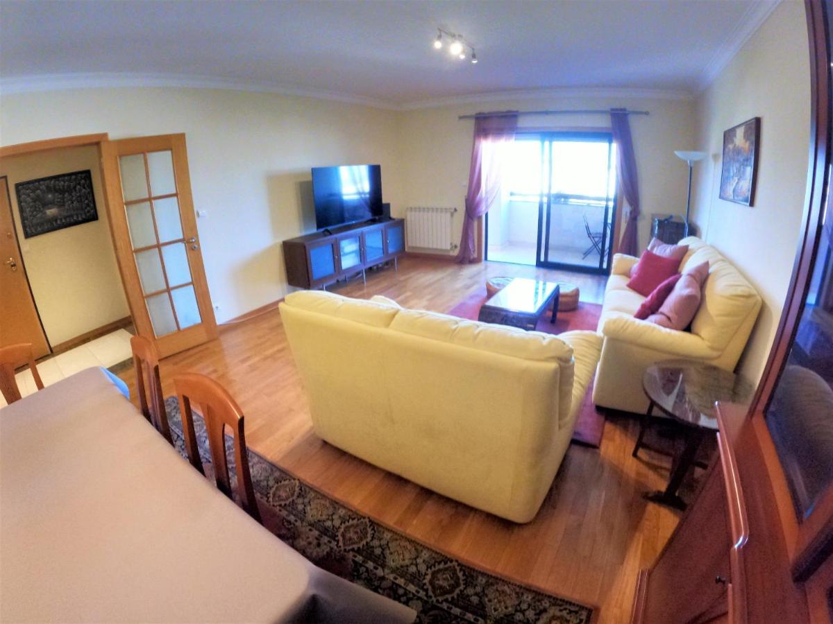 Lisbon 2 Bedroom Apartment With Balcony In ألجيس المظهر الخارجي الصورة