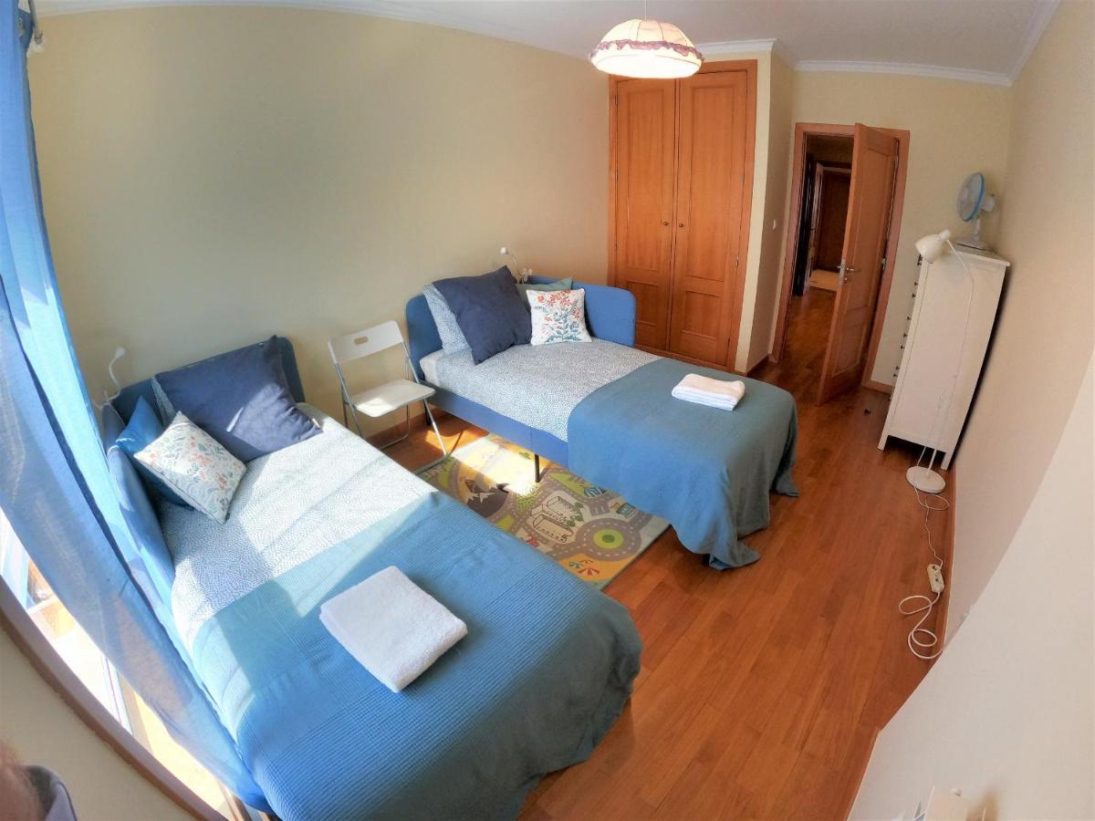 Lisbon 2 Bedroom Apartment With Balcony In ألجيس المظهر الخارجي الصورة