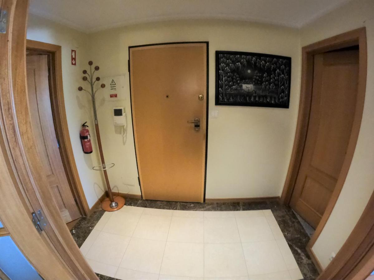 Lisbon 2 Bedroom Apartment With Balcony In ألجيس المظهر الخارجي الصورة