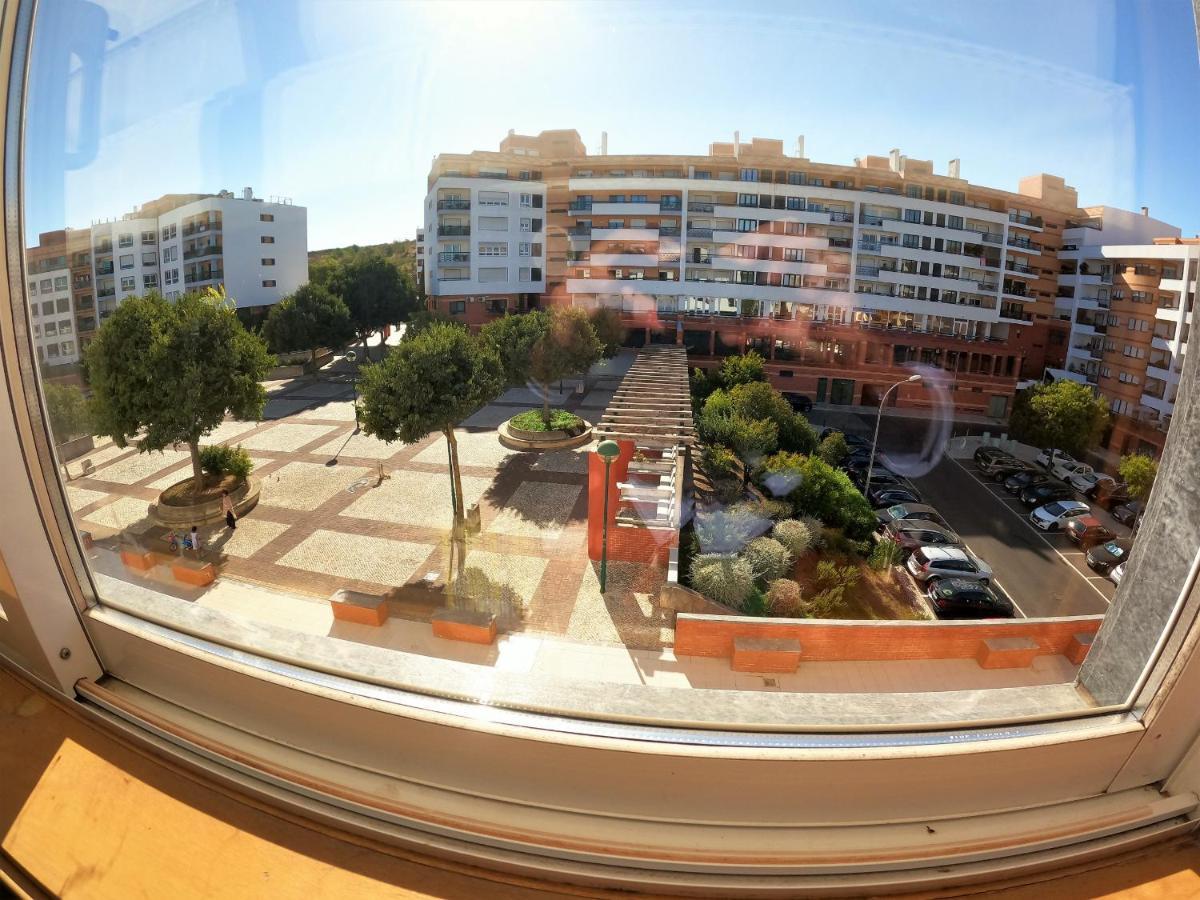 Lisbon 2 Bedroom Apartment With Balcony In ألجيس المظهر الخارجي الصورة